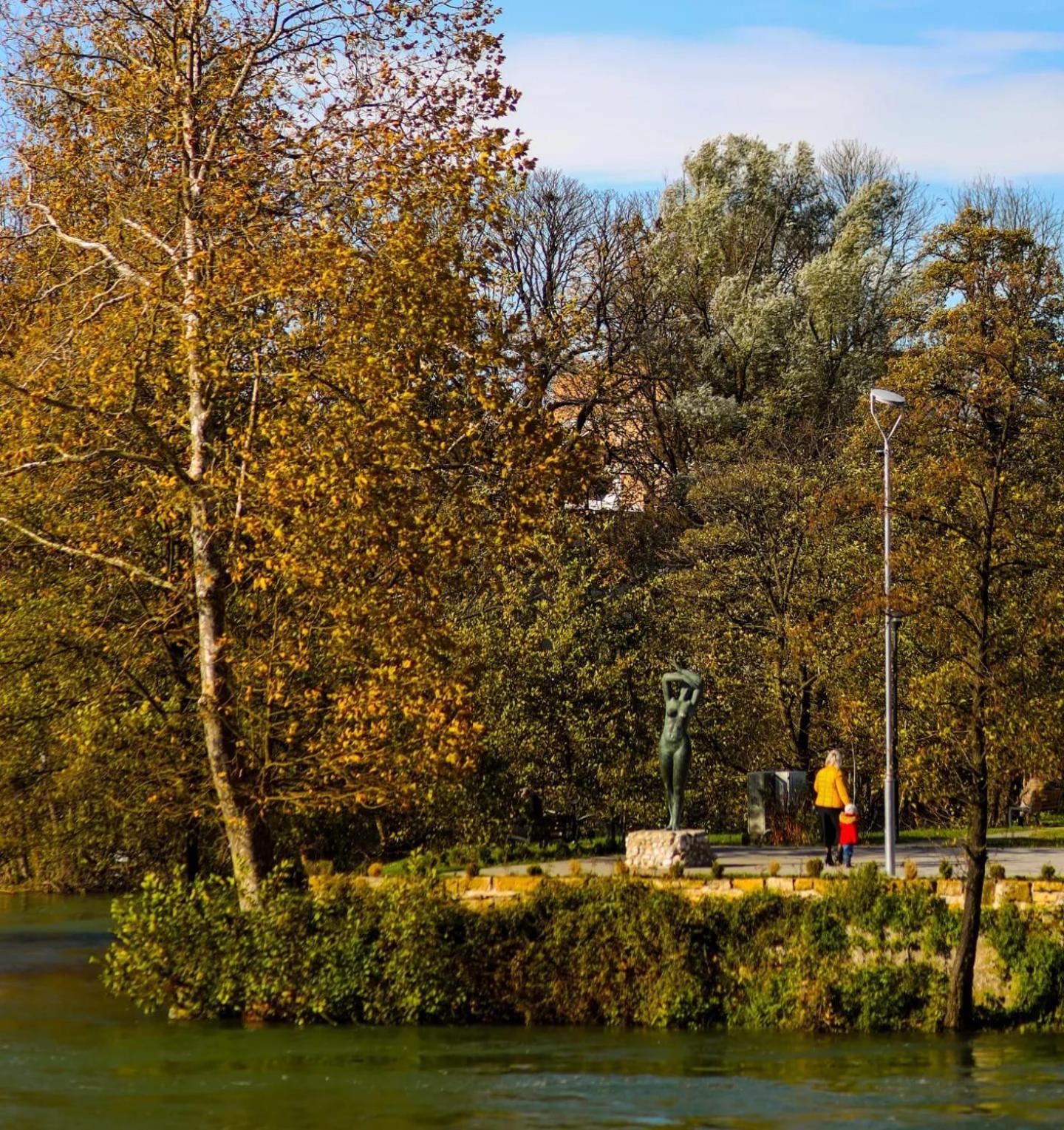 Hotel Gold Jet Bihać Zewnętrze zdjęcie