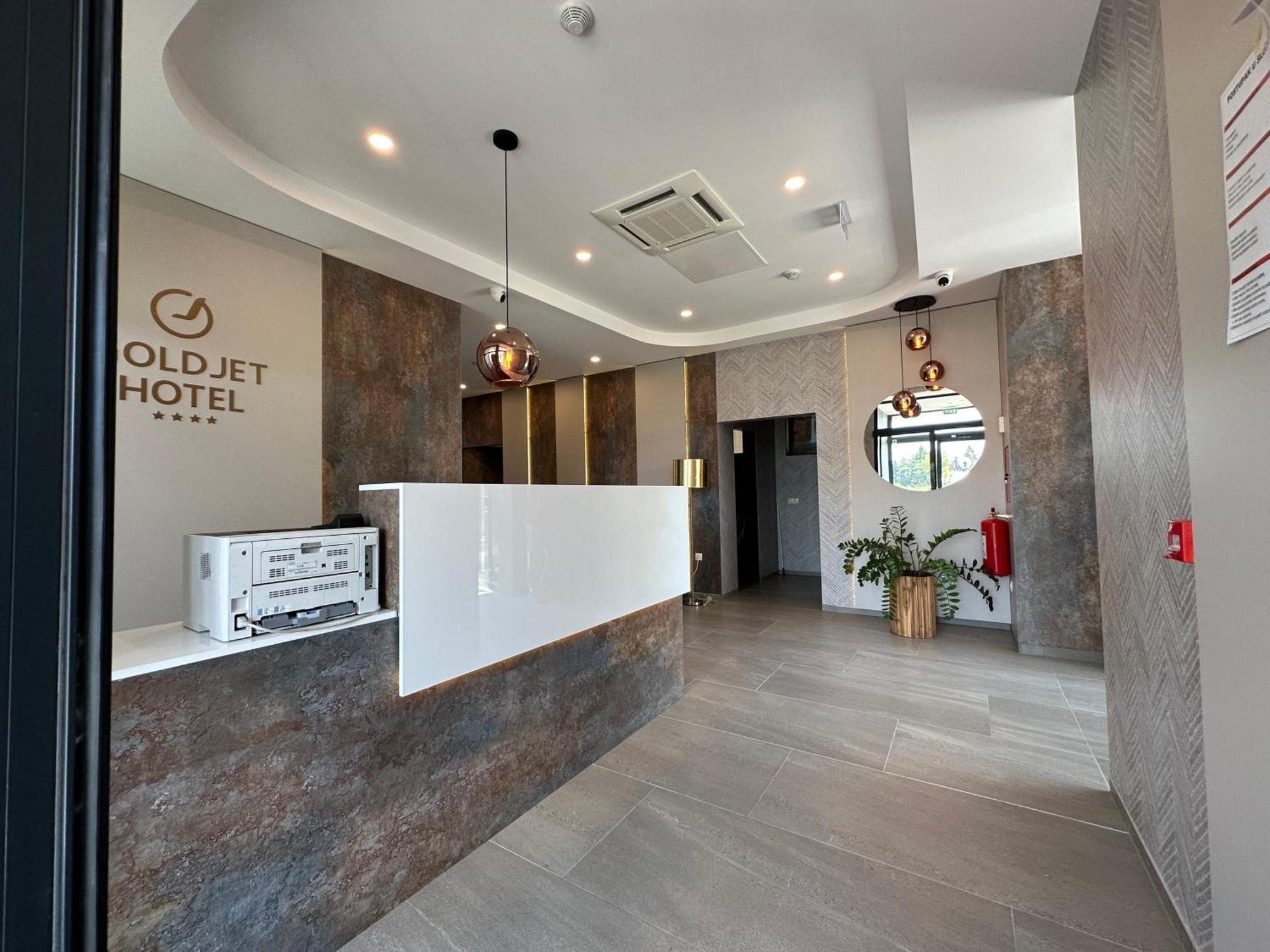 Hotel Gold Jet Bihać Zewnętrze zdjęcie