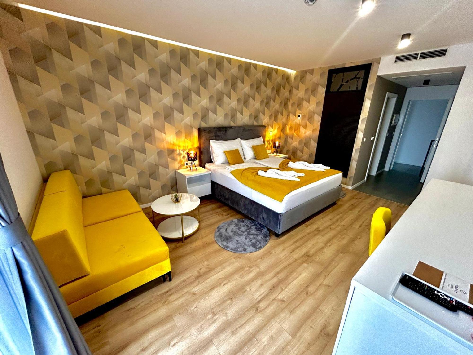 Hotel Gold Jet Bihać Zewnętrze zdjęcie