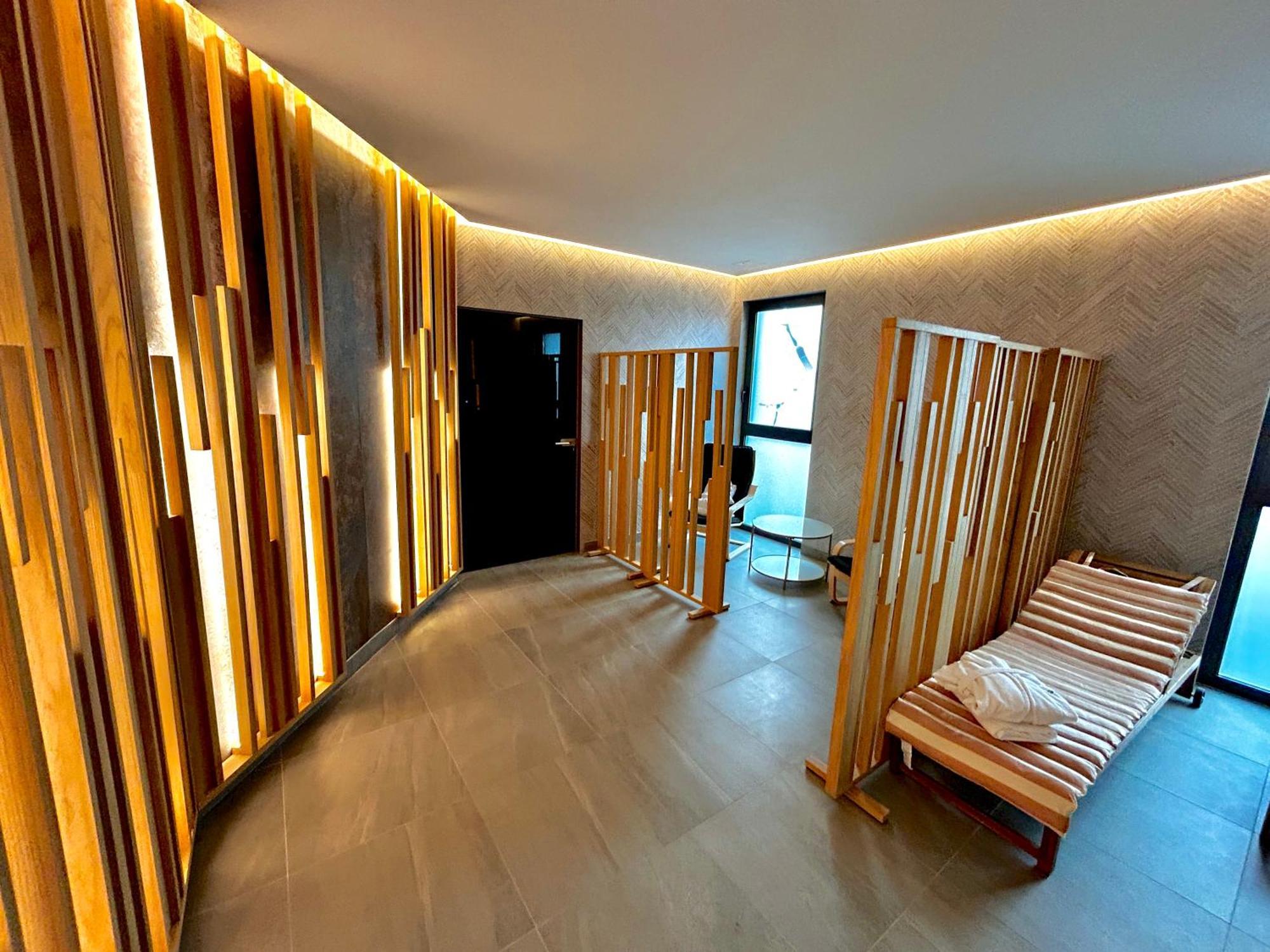 Hotel Gold Jet Bihać Zewnętrze zdjęcie